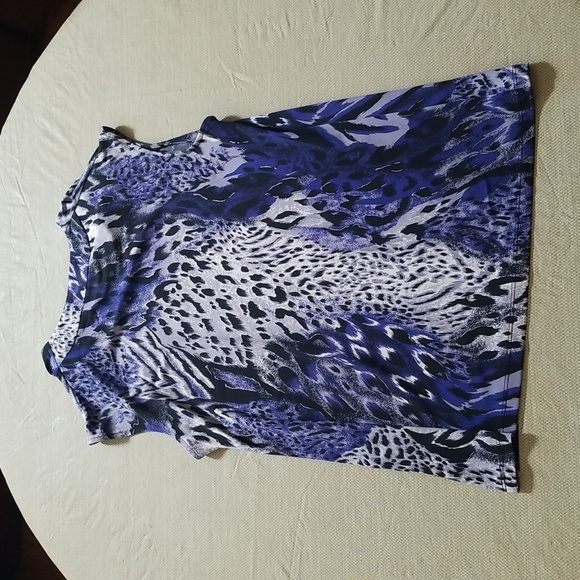 🥳Host Pick🥳 Kasper Purple and Black Animal Print Top - Picture 2 of 6
